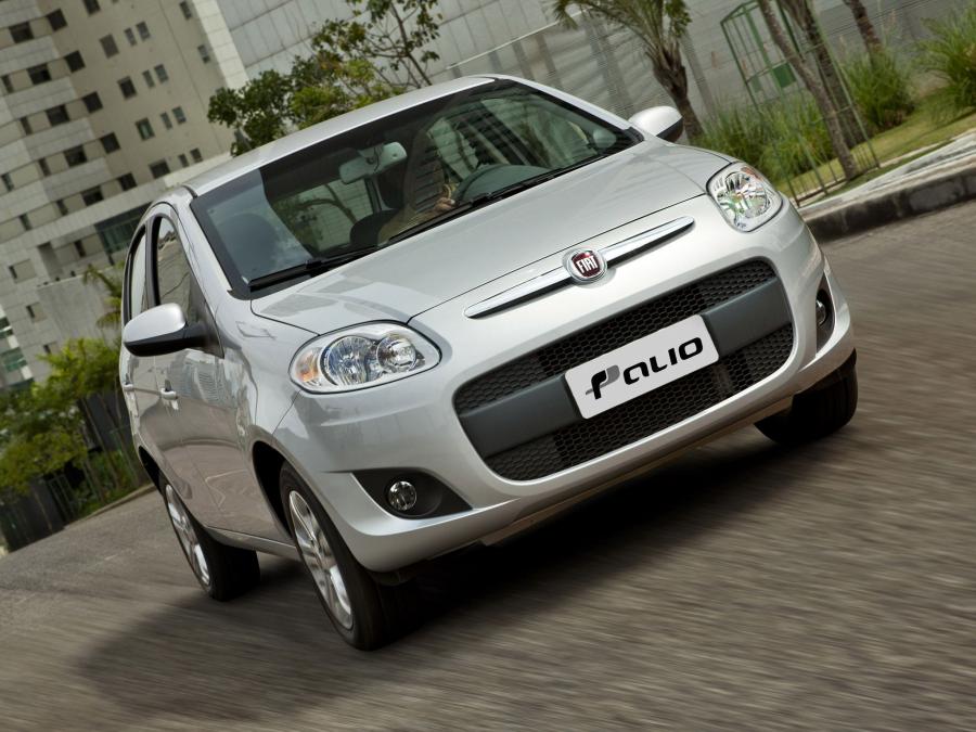  Fiat Palio Essence 2011 года  (фото 14 из 24)
